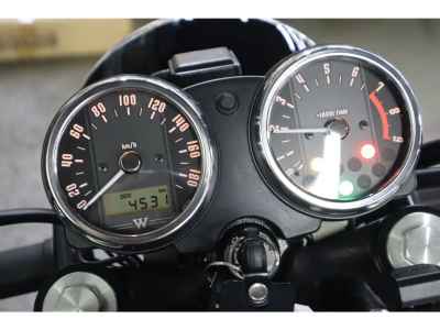 Kawasaki W800 2022