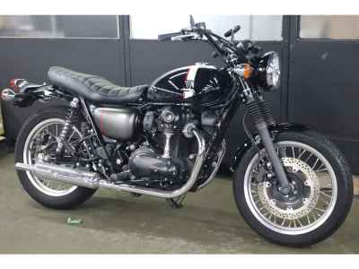 Kawasaki W800 2022
