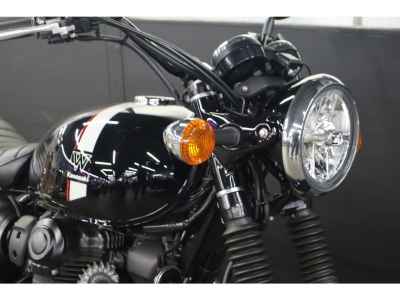 Kawasaki W800 2022