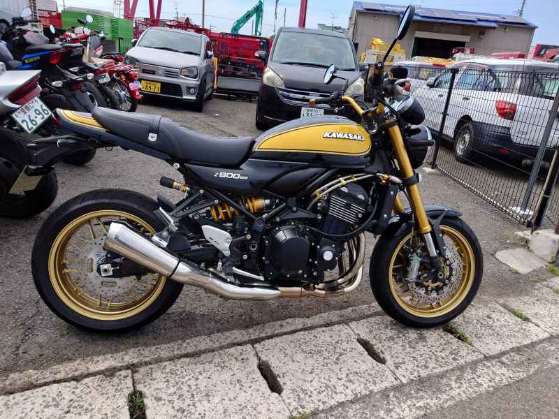 Kawasaki Z900RS SE 2023