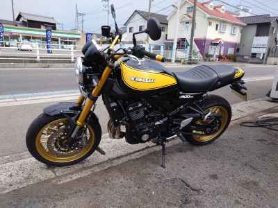 Kawasaki Z900RS SE 2023