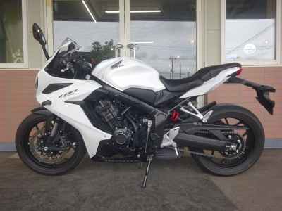 Honda CBR650R 2024