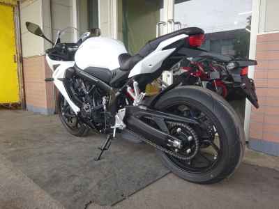 Honda CBR650R 2024