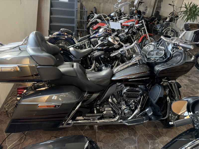 Harley-Davidson FLTRUSE CVO 2016