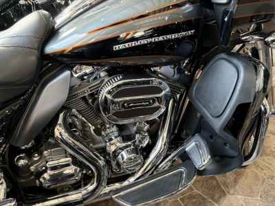 Harley-Davidson FLTRUSE CVO 2016