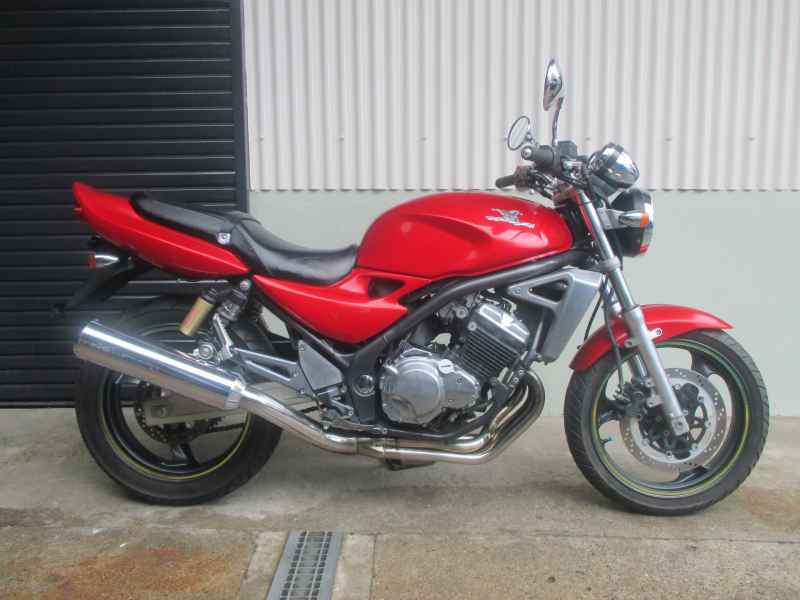 Kawasaki Balius ZR250