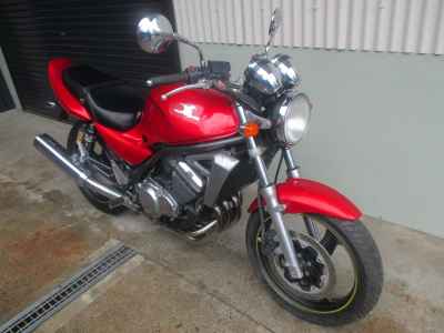 Kawasaki Balius ZR250
