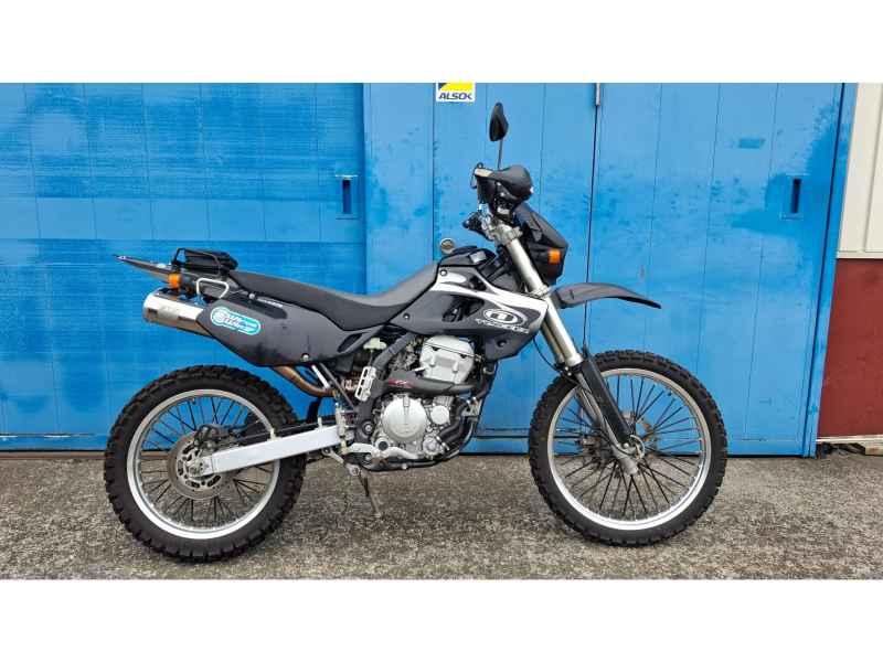 Kawasaki D-Tracker 250 X
