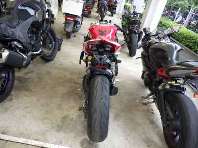 Ducati Panigale V2 2023