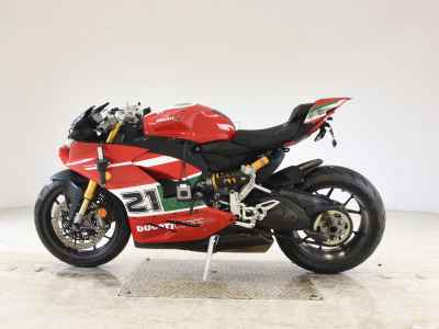 Ducati Panigale V2 2023