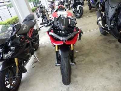 Ducati Panigale V2 2023