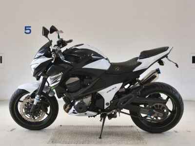Kawasaki Z800 2013