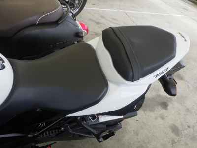 Suzuki GSR750 2015