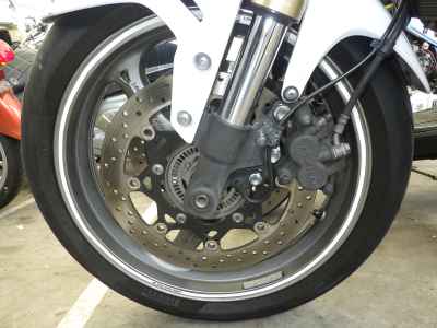 Suzuki GSR750 2015