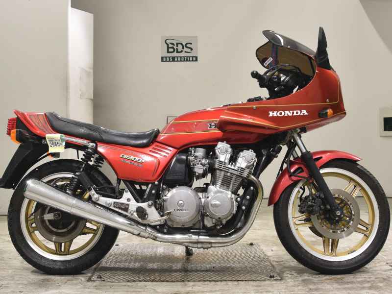 Honda CB900F 2022