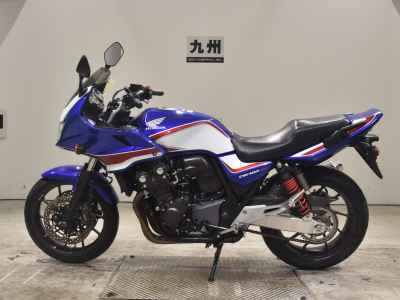 Honda CB400 Super Boldor 2020