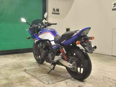 Honda CB400 Super Boldor 2020
