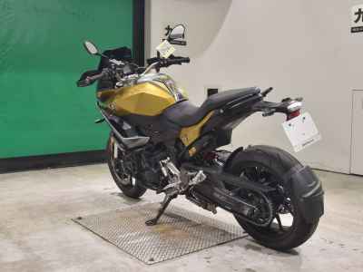 BMW F900XR 2020