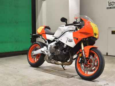 Yamaha XSR900 GP 2024