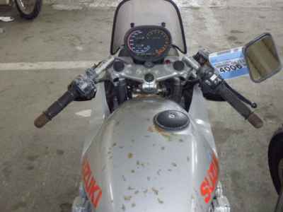 Suzuki GSX750S Katana