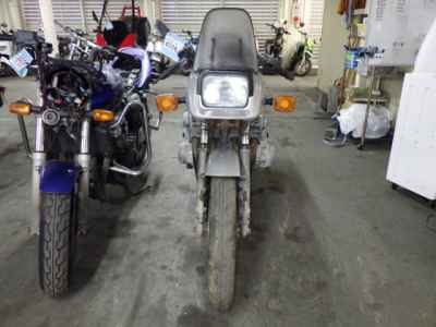 Suzuki GSX750S Katana
