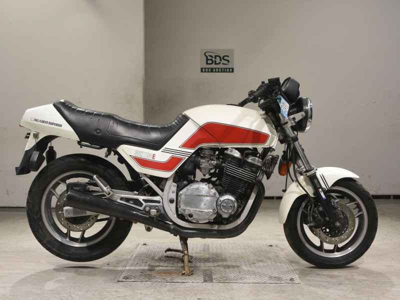 Suzuki GSX750E