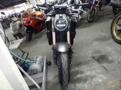 Honda CB650R E-Clutch 2024