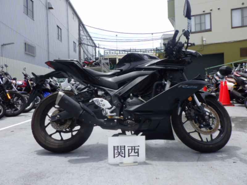 Yamaha YZF-R25