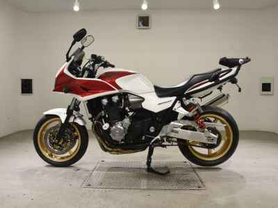 Honda CB1300 Super Boldor 2010