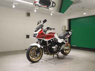 Honda CB1300 Super Boldor 2010