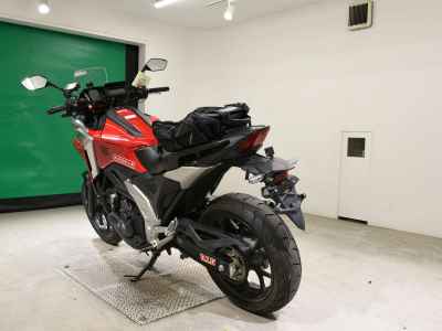 Honda NC750X DCT 2021