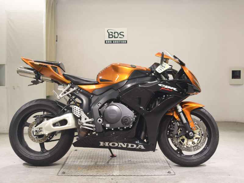 Honda CBR1000RR 2006