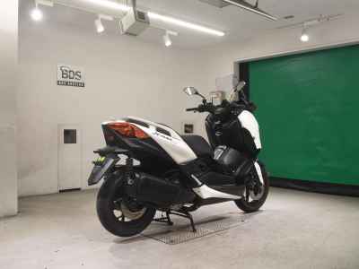 Yamaha XMAX 250 2022