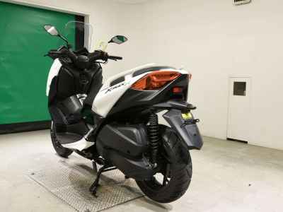 Yamaha XMAX 250 2022