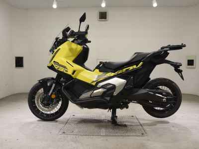 Honda X-Adv 750 2025