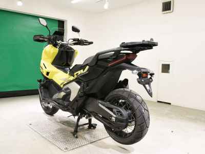 Honda X-Adv 750 2025