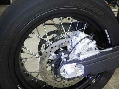 Husqvarna 701 Supermoto 2024