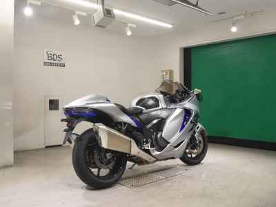 Suzuki Hayabusa 2025