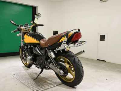 Kawasaki Zephyr 400 2006