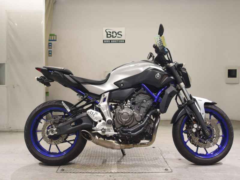 Yamaha MT-07 2015