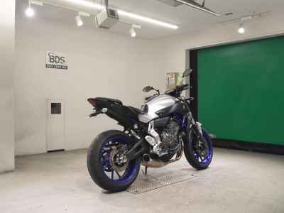 Yamaha MT-07 2015