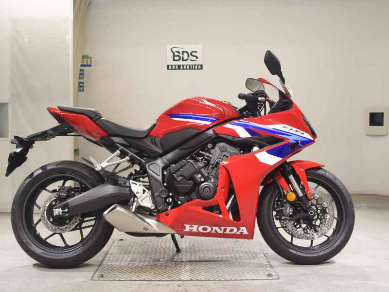 Honda CB650R E-Clutch 2026