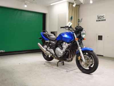 Honda CB400SFV 2018