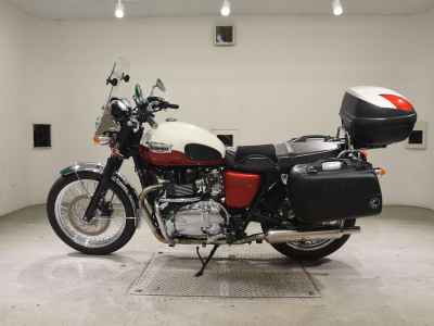 Triumph Bonneville T100 2013