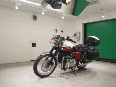 Triumph Bonneville T100 2013