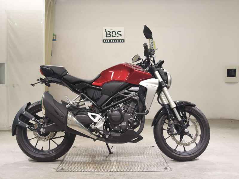 Honda CB250R 2018