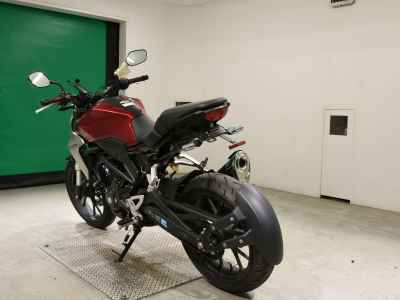 Honda CB250R 2018
