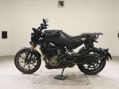 Husqvarna Svartpilen 250 2022