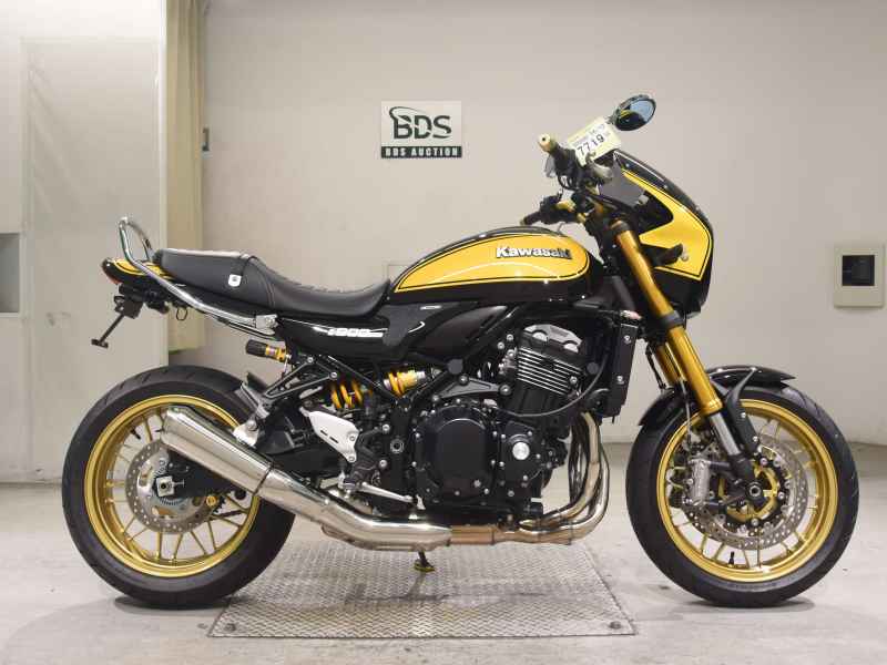 Kawasaki Z900RS SE 2024