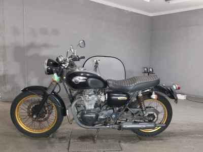 Kawasaki W800 2011